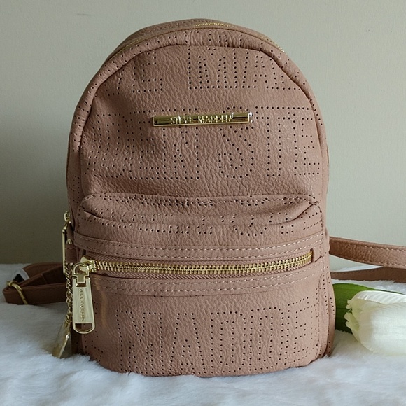 Steve Madden Handbags - ❌🌺 BEAUTIFUL STEVE MADDEN  BACKPACK.nwt